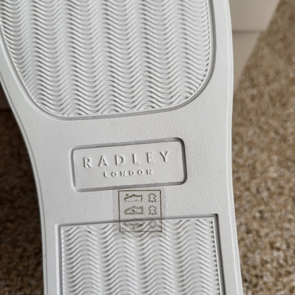 ♥️NWT❤️ RADLEY LONDON WOMENS SNEAKERS - Picture 10 of 12